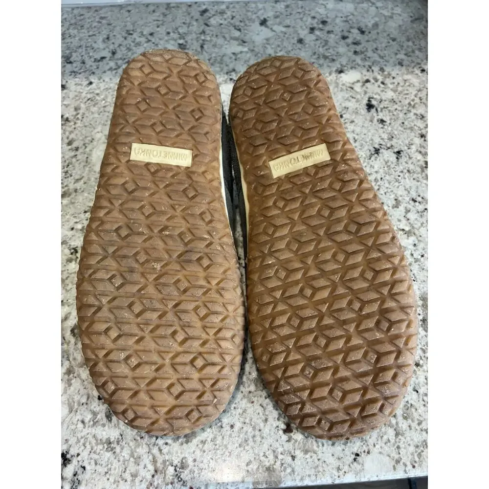 Minnetonka 41005 Tilden Moc Men's Comfort Slipper Size 9.0 M, Gray Suede